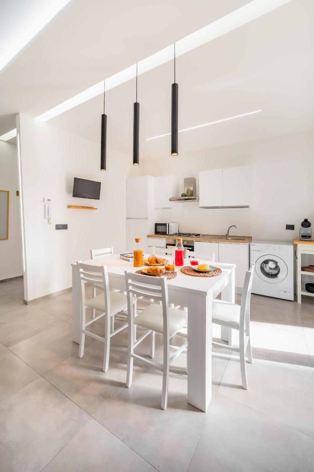 Sole Apartments Terracina Eksteriør billede